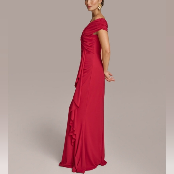 Donna Karen Elegant Red Off-Shoulder Evening Gown - Picture 8 of 9